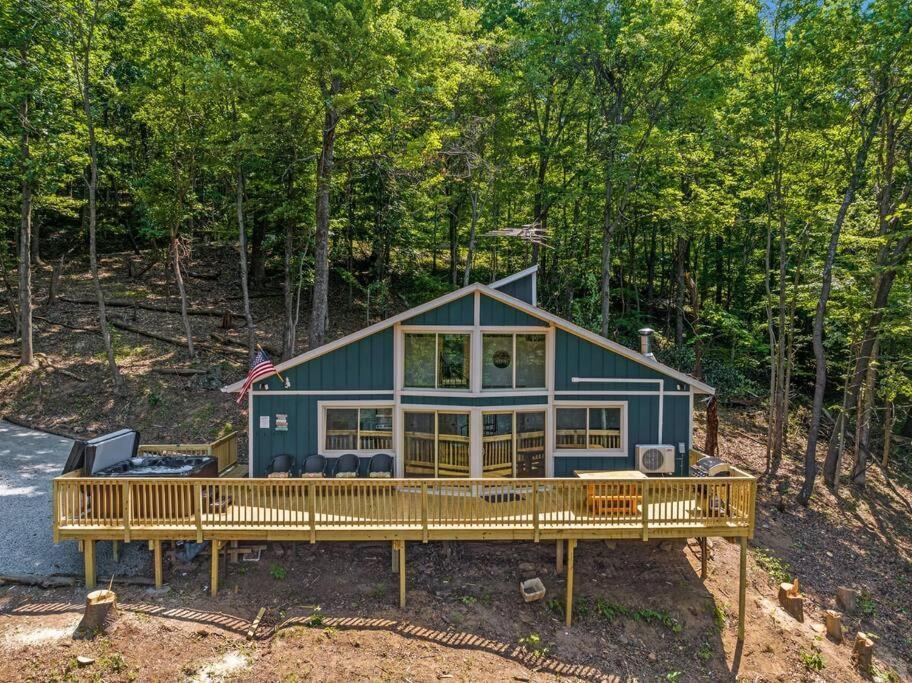 Forest Ridge - Hot Tub, Wi-fi, National Park 15 Min, Fire Pit